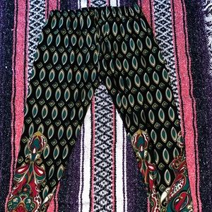 Hippie tight pants capris